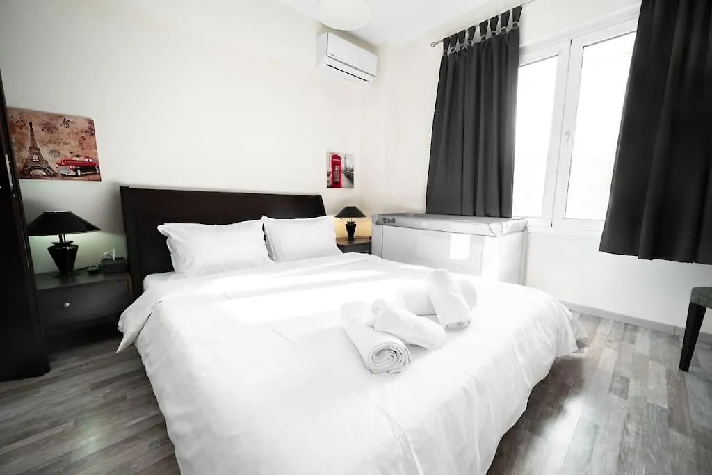 Super Lux Maisonette, 10 Minutes From City Center سالونيك 0*,  اليونان